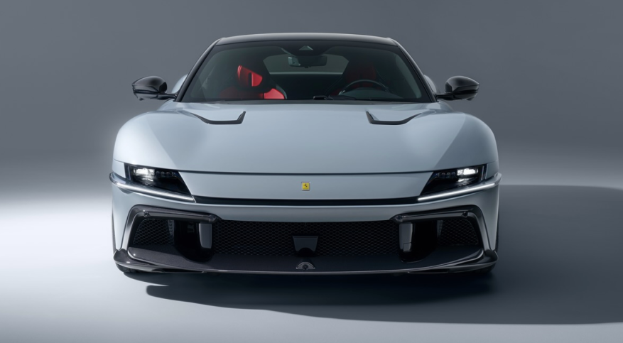 NOVITEC Carbon Fiber Mirror Covers for the Ferrari 12 Cilindri