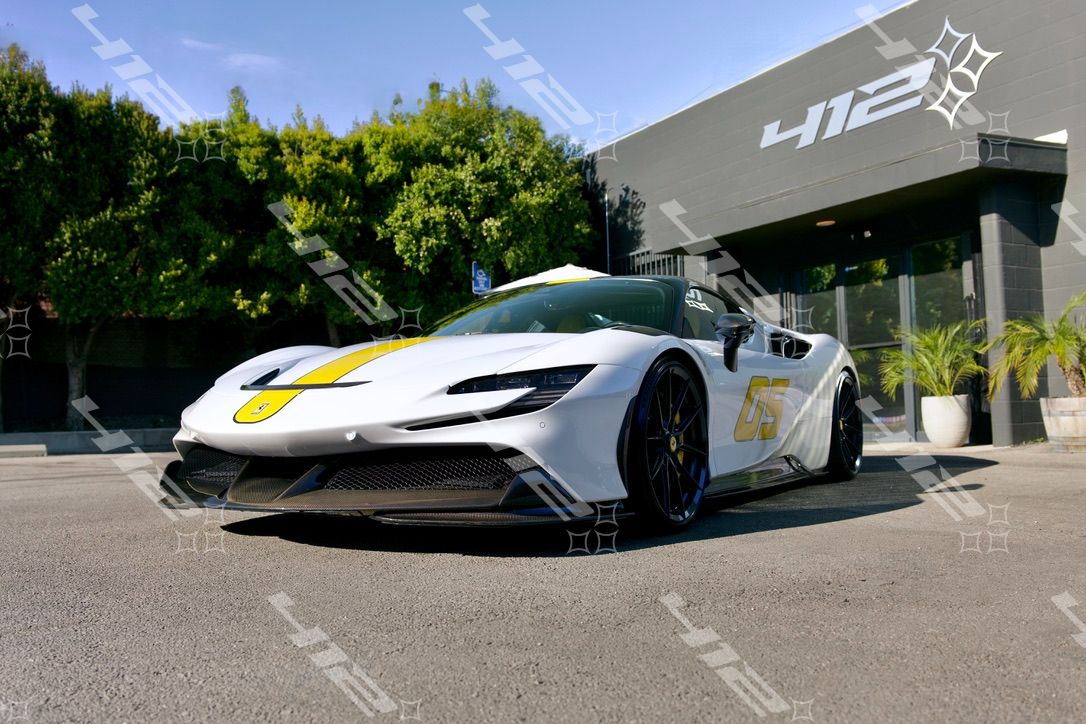 Novitec Front Bumper Center Carbon Fiber for Ferrari SF90 / SF90 XX - 412 Motorsport