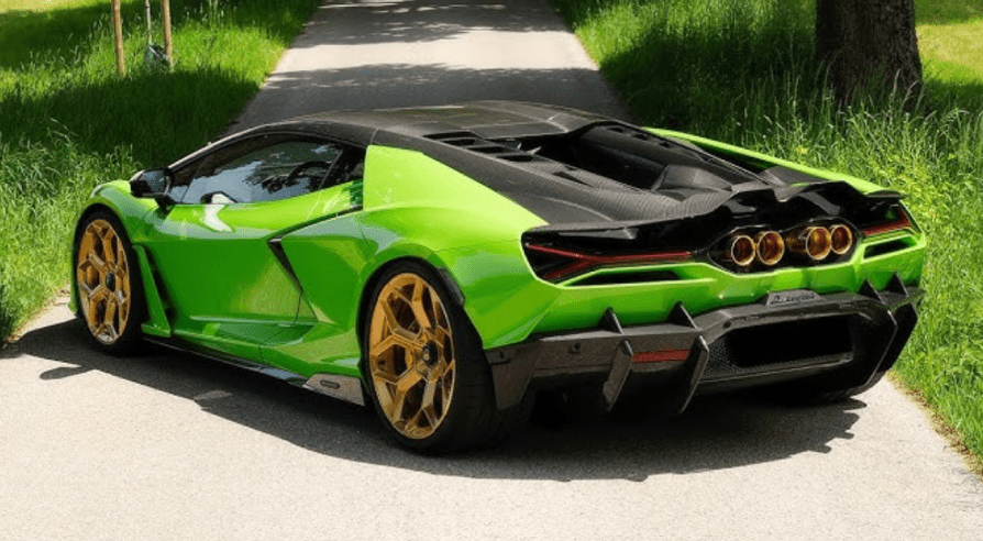 NOVITEC Tailpipes for Lamborghini Revuelto - 412 Motorsport
